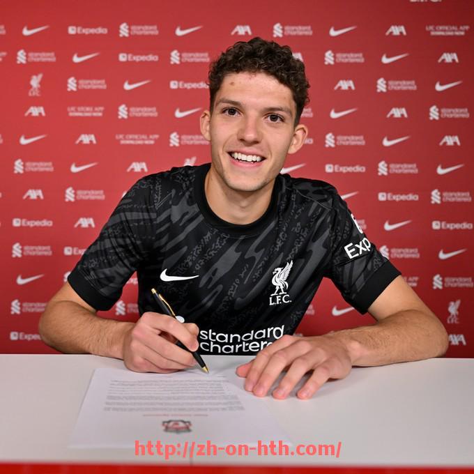 华体会hth登录入口-2018赛季中超联赛赛程更新，赛事密集程度创新高