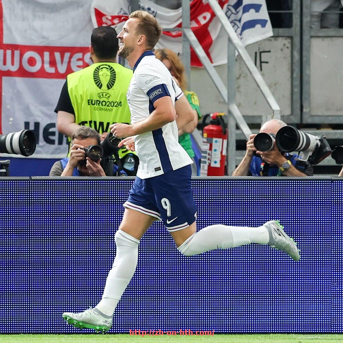 华体会hth登录入口-2025年法甲球队阵容深度及关键球员介绍