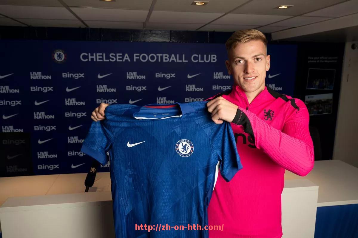 华体会hth登录入口-世俱杯小组排名实时更新及晋级形势分析